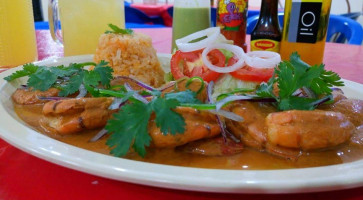 Mariscos Balan's food