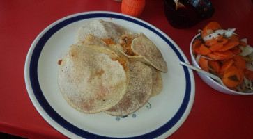 Gorditas Elba food