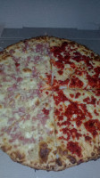 Malu Pizza Tres Valles food