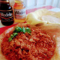 Barbacoa El Corderito Momoxco México food