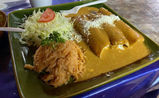 Tamales Y Antojitos Tecate food