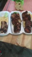 Alitas Y Costillas El GÜero food