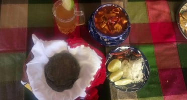 Antojitos Mexicanos Yessi food