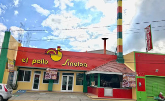 El Pollo Sinaloa inside