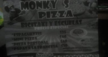 Monky's Pizza food