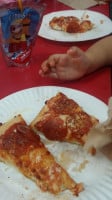 Peter Piper Pizza food