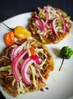 Cochinita Pibil Salsas Don Jacinto food