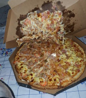 Ribole Pizzas food