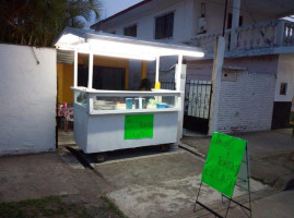 Tacos Y Tortas El Capi food