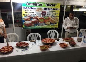 Bocoles Y Empanadas Antojitos Alicia food