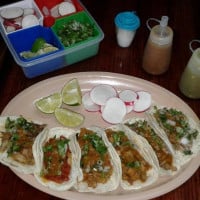 Taqueria Nito food