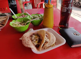 Taqueria El Hermano food