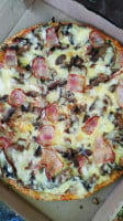 Pizzas Mendez food