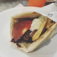 Gyros Greek House food