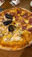 Romero Pizza food