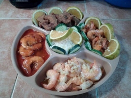 Mariscos Y Micheladas El Pitas food