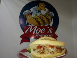 Taqueria Moe's food