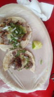 Taquería Los Ángeles food