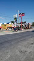 Café Chichón Laureles outside