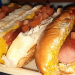 Jochos Y Burgers Del Centro Comida