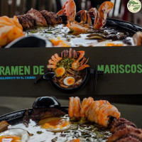 Mariscos El Pino food