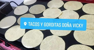 Gorditas De Canasta Doña Vicky food