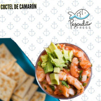 Pescadito Express food