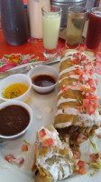 El Reyna Mariscos food