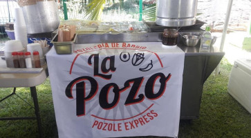 La Pozo Pozolería food