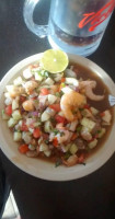 Las Gambas Carnes Y Mariscos food