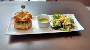 Cafe Bongout food