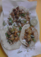 Tacos Tierra Caliente food