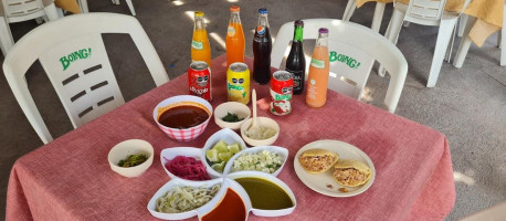 Las Gordibuenas (gorditas, Tacos Y Birria) food