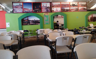 Taqueria El Perico inside