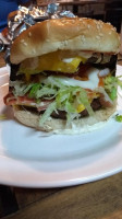 Chino’s Burguer food