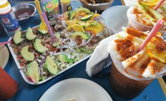 Micheladas El George food