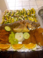 Mariscos El Mayo food