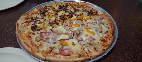 Villita's Pizza food