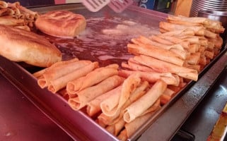 Taquitos Sandybell food