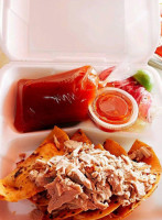Tortas Ahogadas La Tapatía food