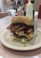 Poncho Burguer food