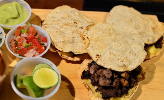 Asador Cortes Y Costillas food