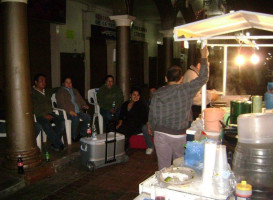 Taquería La Esquina Con Andrés Barba outside