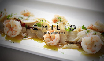 Emilio Restaurant Y Bar food