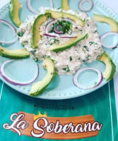 Mariscos La Soberana food