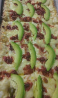 Antonio's Pizza CuauhtÉmoc food