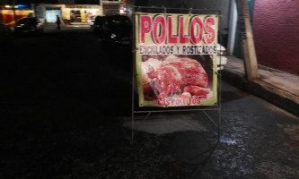 Rosticeria Los Pollitos food