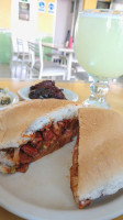 Tortas Royalty food