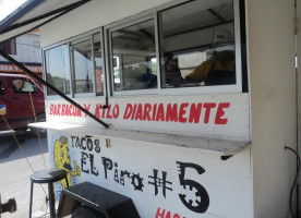 Tacos El Piro No.3 outside