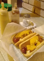 The Valley's Dog's And Burger House food